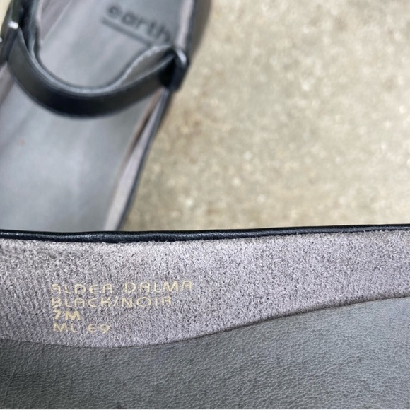 Earthshoe Black Mary Jane - Picture 5 of 6